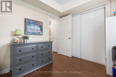 5 - 3025 ELMCREEK ROAD Mississauga (Cooksville) Ontario photo 18