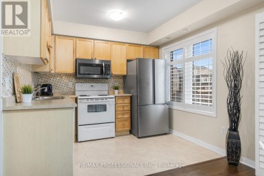 5 - 3025 ELMCREEK ROAD Mississauga (Cooksville) Ontario photo 7