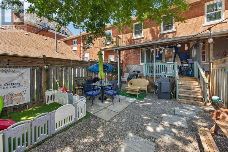A&B - 18 KING STREET, Haldimand, Ontario, N0A1E0