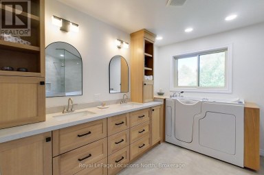217 DOMINION DRIVE Clearview (Stayner) Ontario photo 17