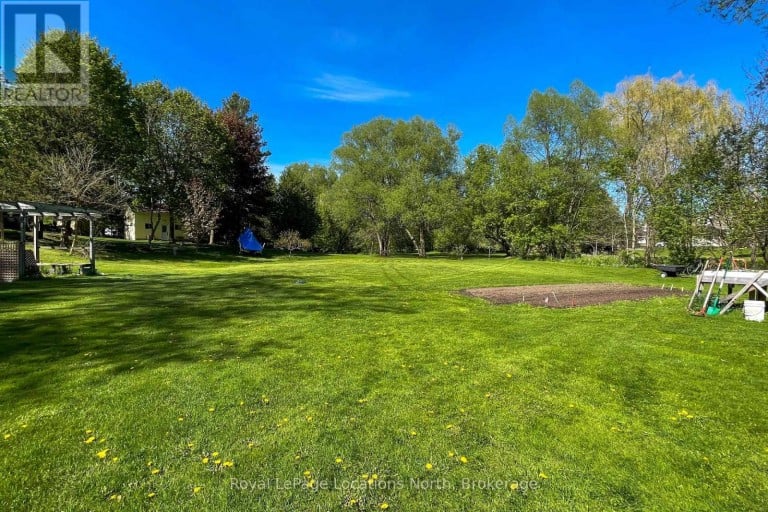 217 DOMINION DRIVE, Clearview (Stayner), Ontario, L0M1S0