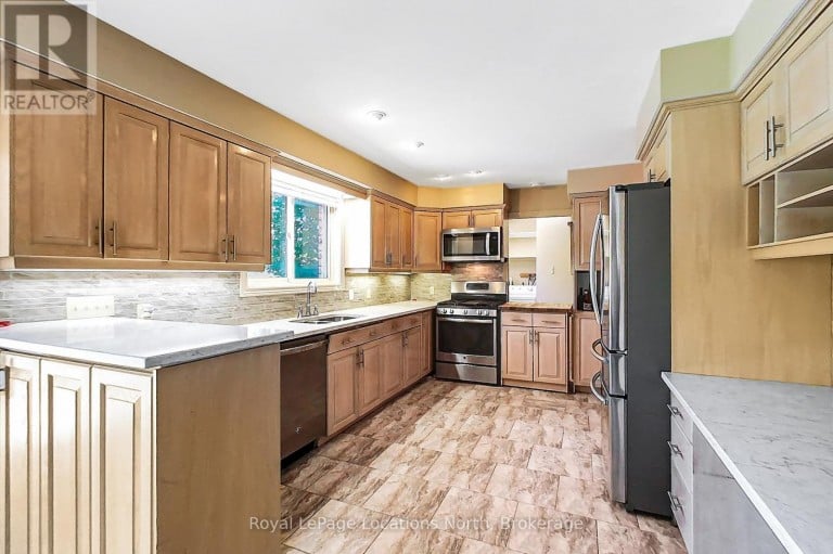 217 DOMINION DRIVE, Clearview (Stayner), Ontario, L0M1S0