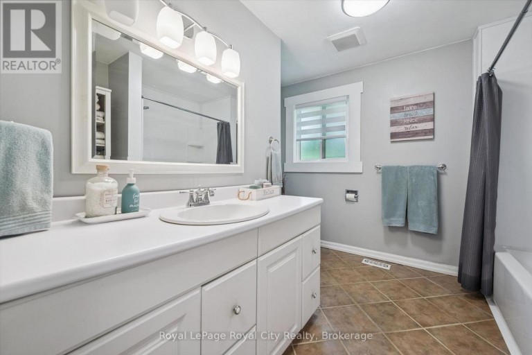 6167 GUELPH STREET, Centre Wellington, Ontario, N0B1S0