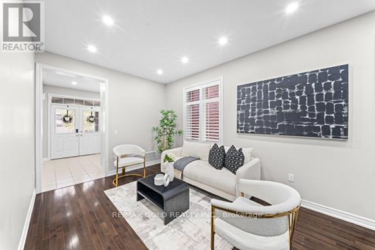 10 ROUGEBANK AVENUE, Caledon, Ontario, L7C3V1