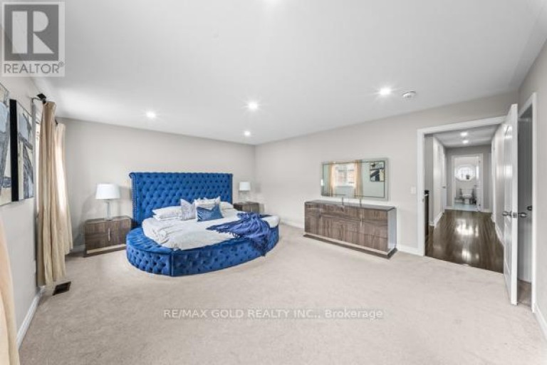 10 ROUGEBANK AVENUE, Caledon, Ontario, L7C3V1