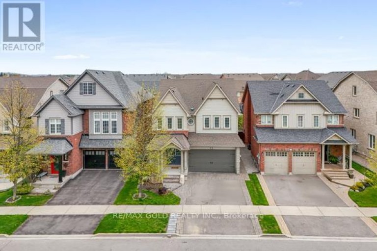 10 ROUGEBANK AVENUE, Caledon, Ontario, L7C3V1