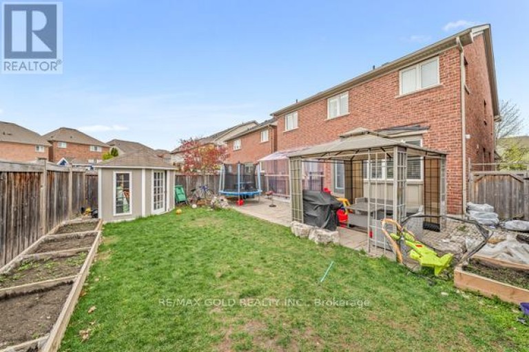 10 ROUGEBANK AVENUE, Caledon, Ontario, L7C3V1