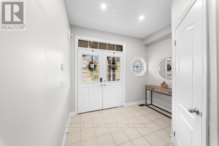 10 ROUGEBANK AVENUE, Caledon, Ontario, L7C3V1