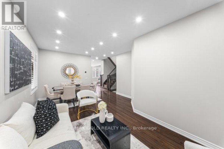 10 ROUGEBANK AVENUE, Caledon, Ontario, L7C3V1