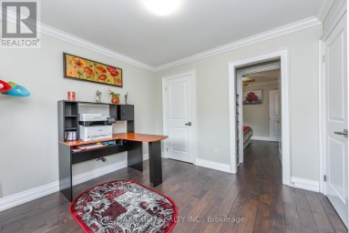 72 RAINFOREST DRIVE Brampton (Sandringham-Wellington) Ontario photo 35