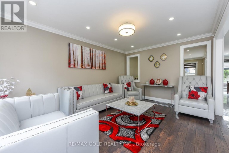 72 RAINFOREST DRIVE, Brampton (Sandringham-Wellington), Ontario, L6R1B1