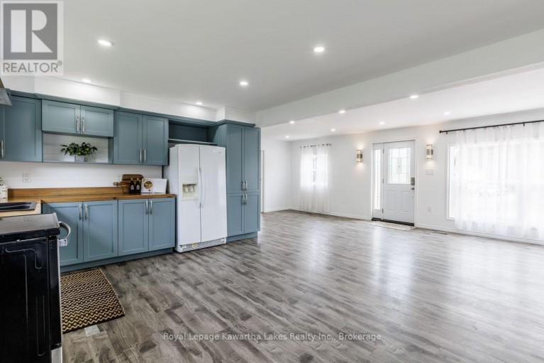 112 MURRAY STREET, Kawartha Lakes (Fenelon Falls), Ontario, K0M1N0