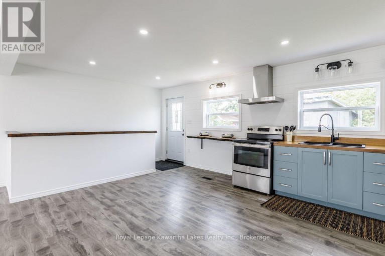 112 MURRAY STREET, Kawartha Lakes (Fenelon Falls), Ontario, K0M1N0