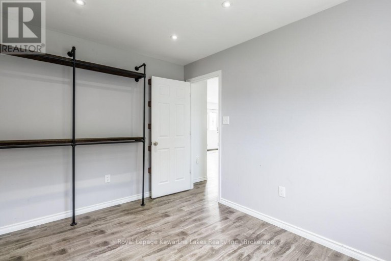 112 MURRAY STREET, Kawartha Lakes (Fenelon Falls), Ontario, K0M1N0