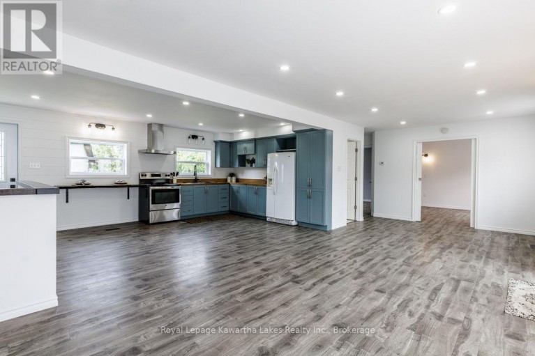112 MURRAY STREET, Kawartha Lakes (Fenelon Falls), Ontario, K0M1N0