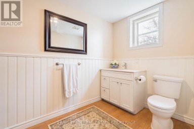 23 YONGE STREET S Springwater (Elmvale) Ontario photo 15