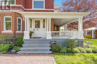 23 YONGE STREET S Springwater (Elmvale) Ontario photo 2