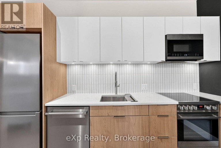 12 - 24 WELLINGTON STREET, Stratford, Ontario, N5A2L2