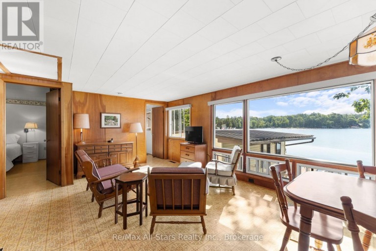 75 FELLS POINT ROAD, Kawartha Lakes (Fenelon), Ontario, K0M1N0
