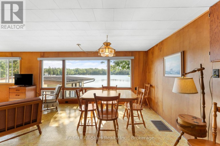 75 FELLS POINT ROAD, Kawartha Lakes (Fenelon), Ontario, K0M1N0