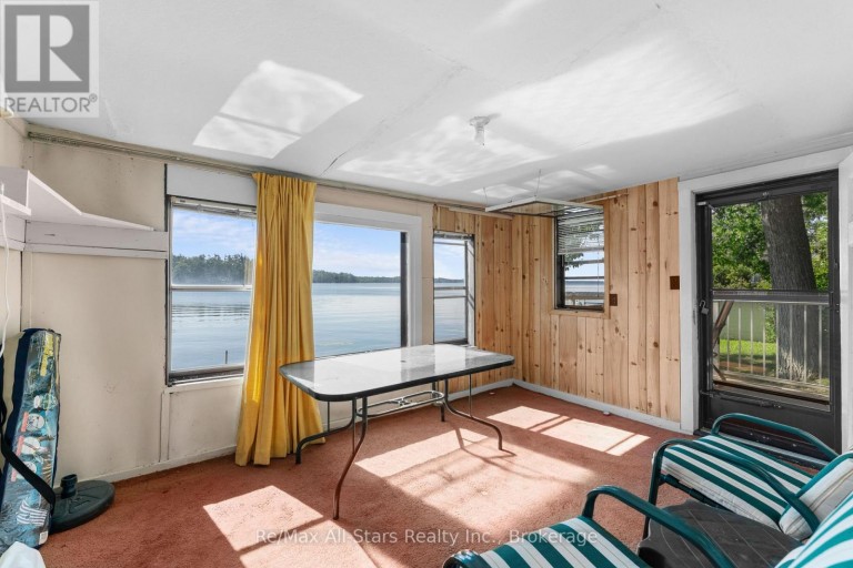 75 FELLS POINT ROAD, Kawartha Lakes (Fenelon), Ontario, K0M1N0