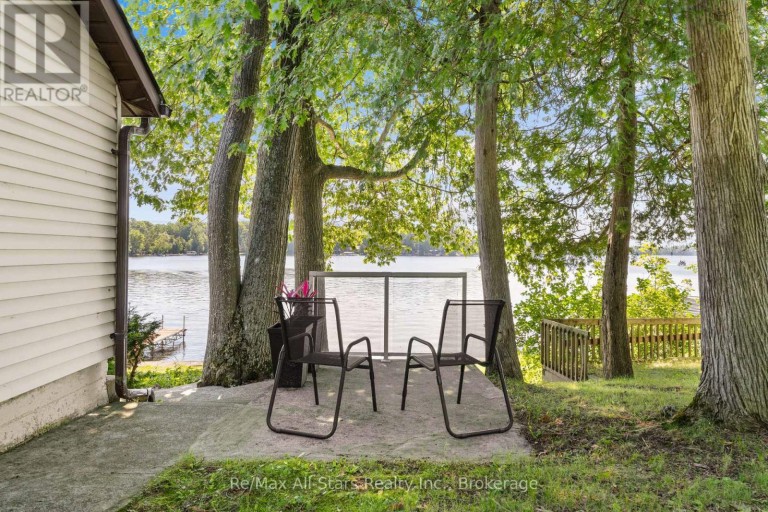 75 FELLS POINT ROAD, Kawartha Lakes (Fenelon), Ontario, K0M1N0
