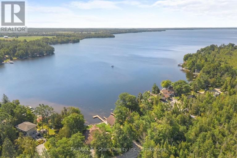 75 FELLS POINT ROAD, Kawartha Lakes (Fenelon), Ontario, K0M1N0