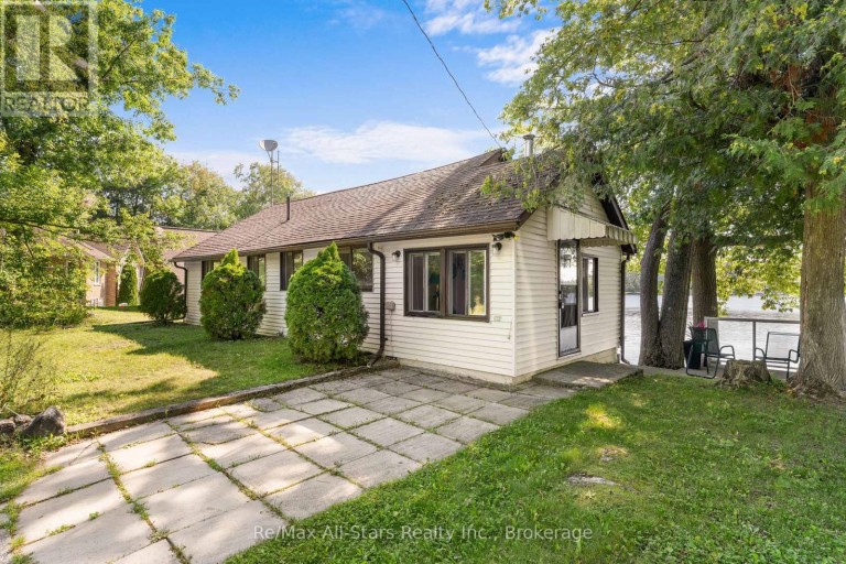 75 FELLS POINT ROAD, Kawartha Lakes (Fenelon), Ontario, K0M1N0