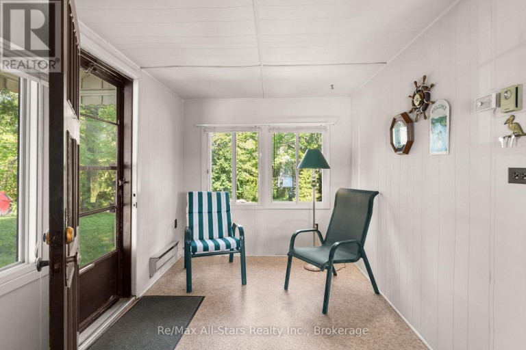 75 FELLS POINT ROAD, Kawartha Lakes (Fenelon), Ontario, K0M1N0
