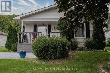 11 INDIANA AVENUE Wasaga Beach Ontario photo 2