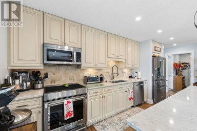 86 ANDREW DRIVE Tiny Ontario photo 18