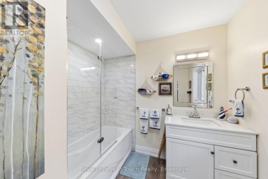 86 ANDREW DRIVE Tiny Ontario photo 24