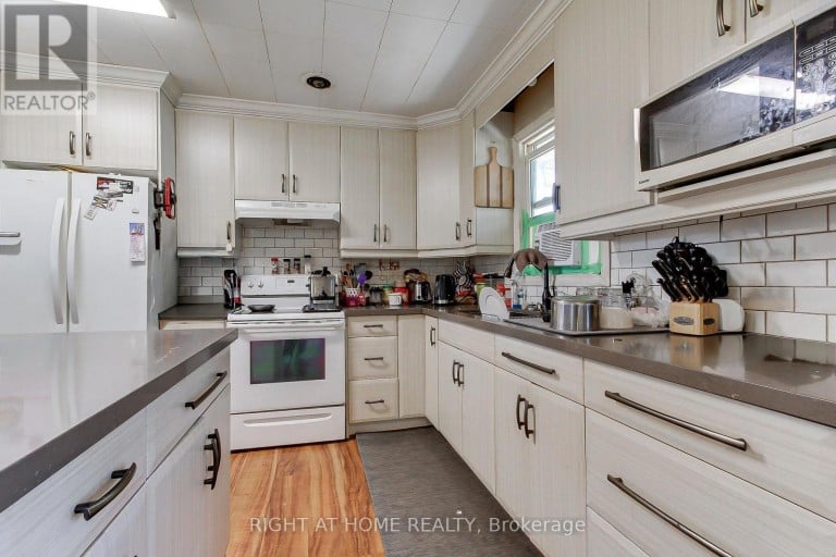 1384 GRAHAM SIDE ROAD, King, Ontario, L3Y4V9
