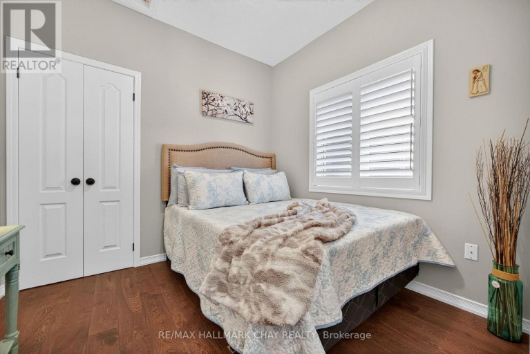 118 ISABELLA DRIVE, Orillia, Ontario, L3V8K7