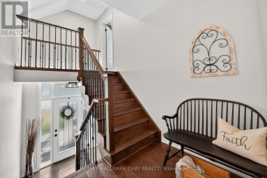 118 ISABELLA DRIVE Orillia Ontario photo 17