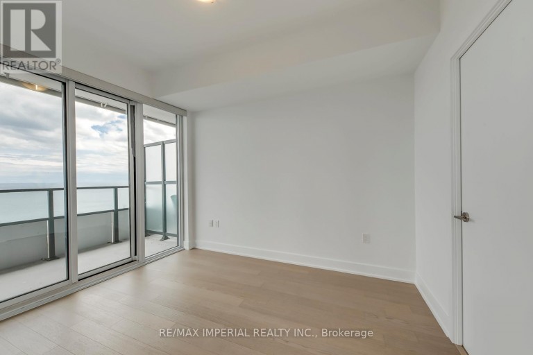 2007 - 20 SHORE BREEZE DRIVE, Toronto (Mimico), Ontario, M8V0C7