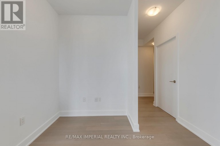 2007 - 20 SHORE BREEZE DRIVE, Toronto (Mimico), Ontario, M8V0C7