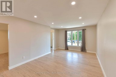 12 CLINTON STREET Orillia Ontario photo 21