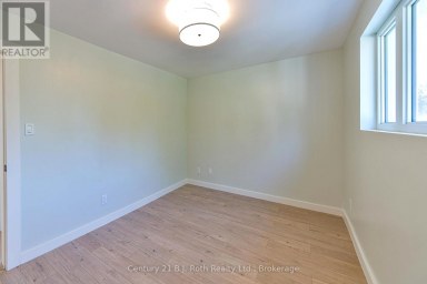 12 CLINTON STREET Orillia Ontario photo 47