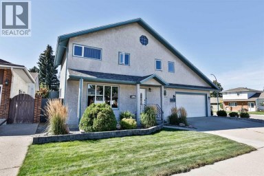 3802 Oak Drive S Lethbridge Alberta photo 2