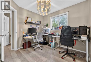 66 Panatella Park NW Calgary Alberta photo 19