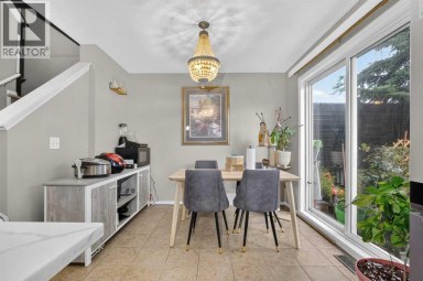 66 Panatella Park NW Calgary Alberta photo 4