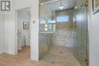 6 GINNIE STREET Parry Sound Ontario photo 24