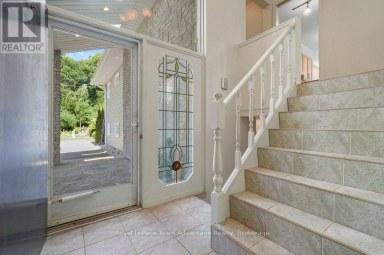6 GINNIE STREET Parry Sound Ontario photo 28