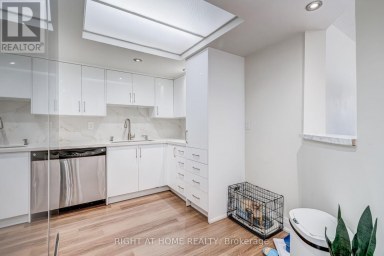 308 - 4470 TUCANA COURT Mississauga (Hurontario) Ontario photo 6