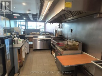 2 - 425 ST CLAIR STREET Chatham-Kent Ontario photo 5