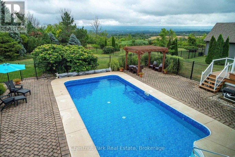 103 RIDGECREST LANE, Meaford, Ontario, N0H2P0