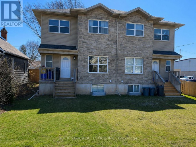 20B CHESTNUT STREET E, St. Catharines (Secord Woods), Ontario, L2T1G7