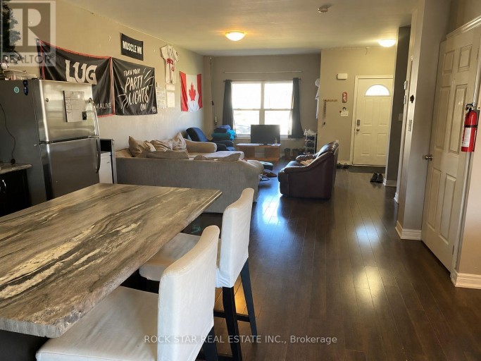 20B CHESTNUT STREET E, St. Catharines (Secord Woods), Ontario, L2T1G7