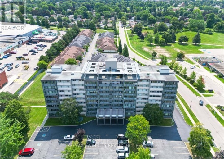 403 - 24 MIDLAND DRIVE, Kitchener, Ontario, N2A2A8